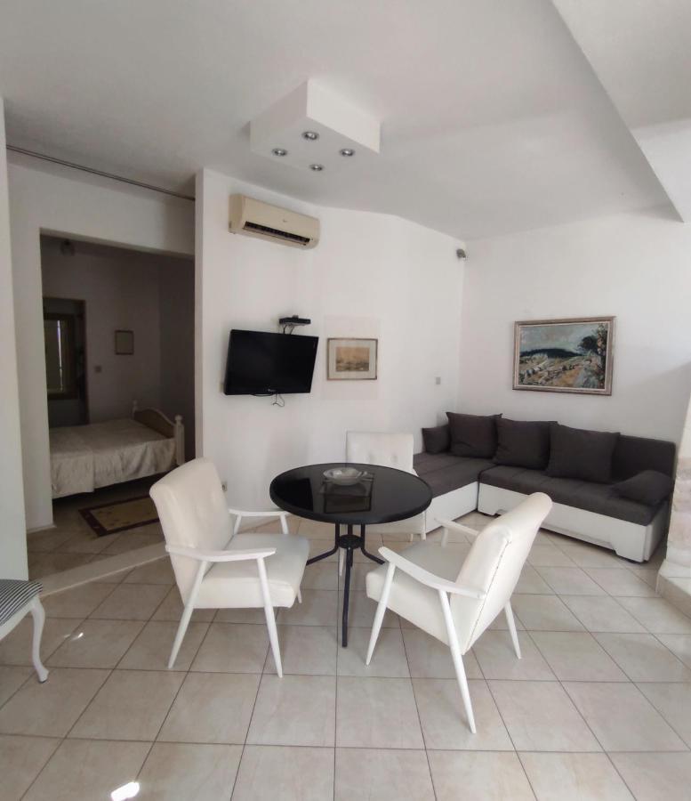 Villa Sarah Trogir Exterior photo